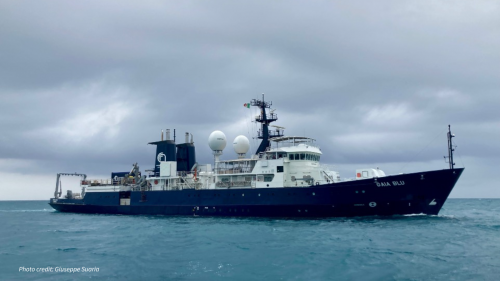 Gaia Blu salpa per la campagna oceanografica "Pioneer"
