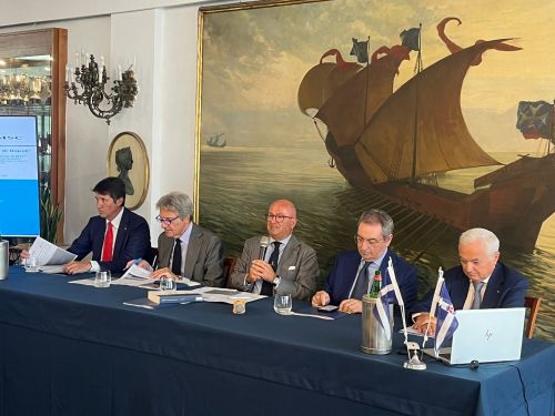 Napoli in prima fila nel boom turismo crocieristico